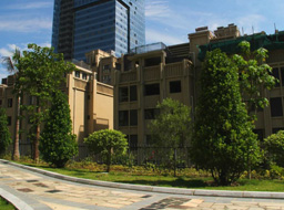 ��֦��Զ��۾���ͥ