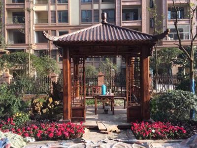 ����ɭ��˽�һ�԰